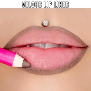 Velour Lip Liner Posh Spice
